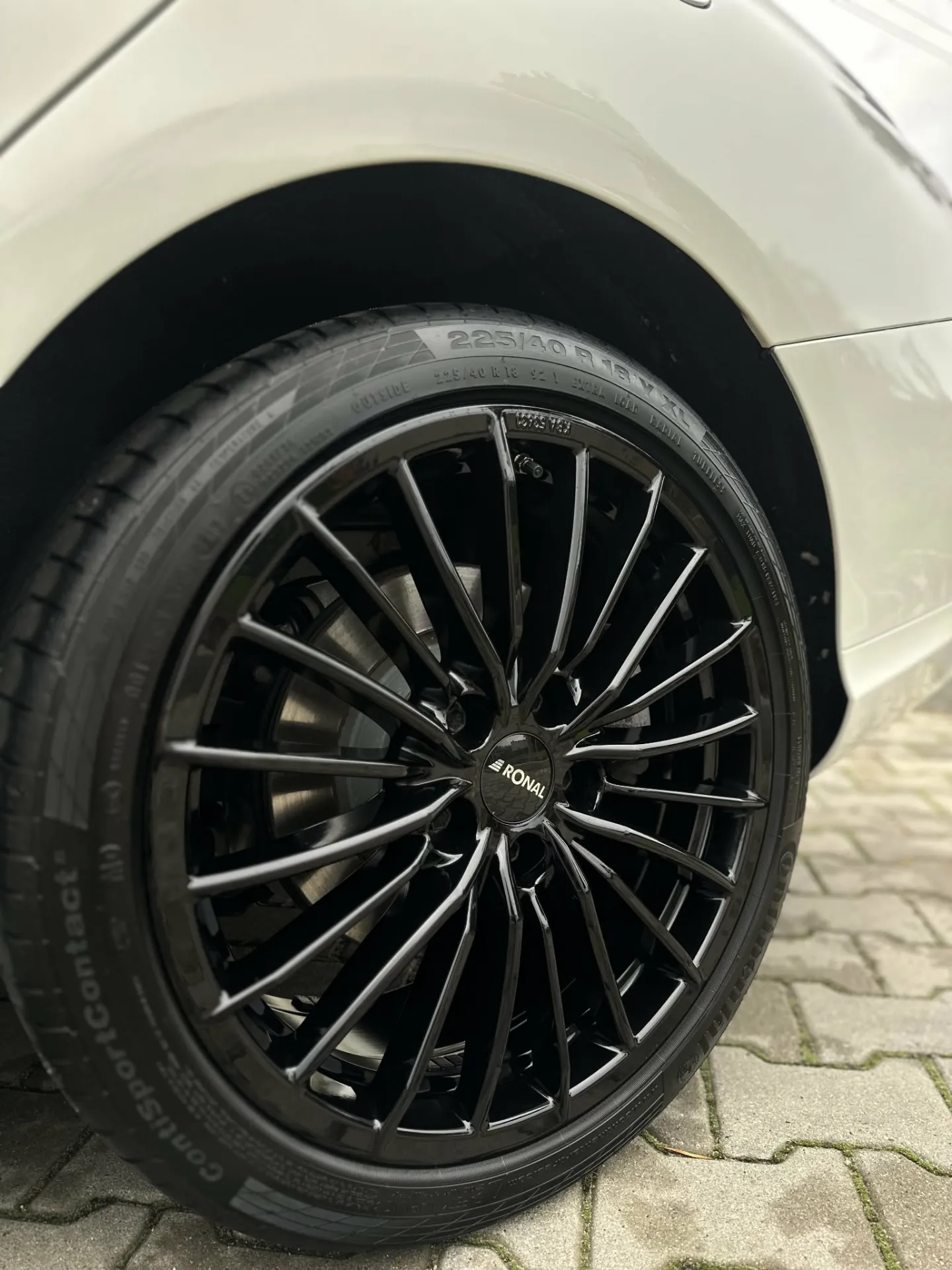 Detailing, realizacja